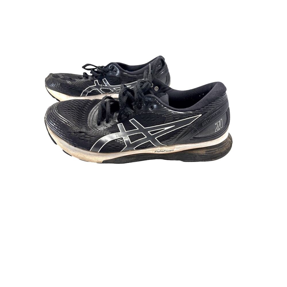 ASICS GEL-Nimbus 21 men’s running shoes in black with white and gray accents.